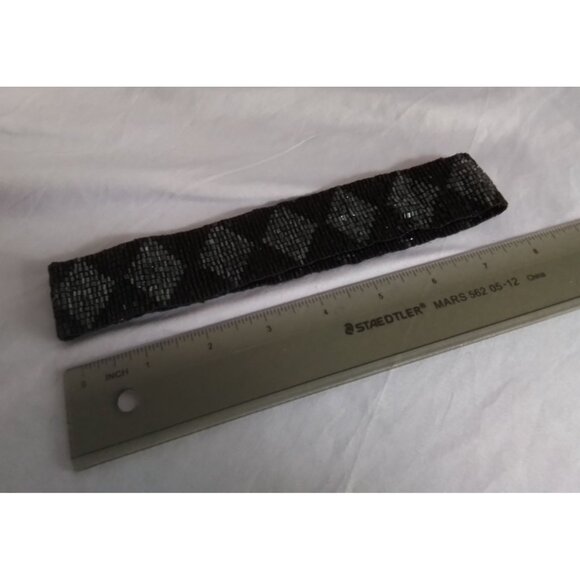 Vintage Black Beaded Elastic Headband With Geometric Pattern - Picture 2 of 3